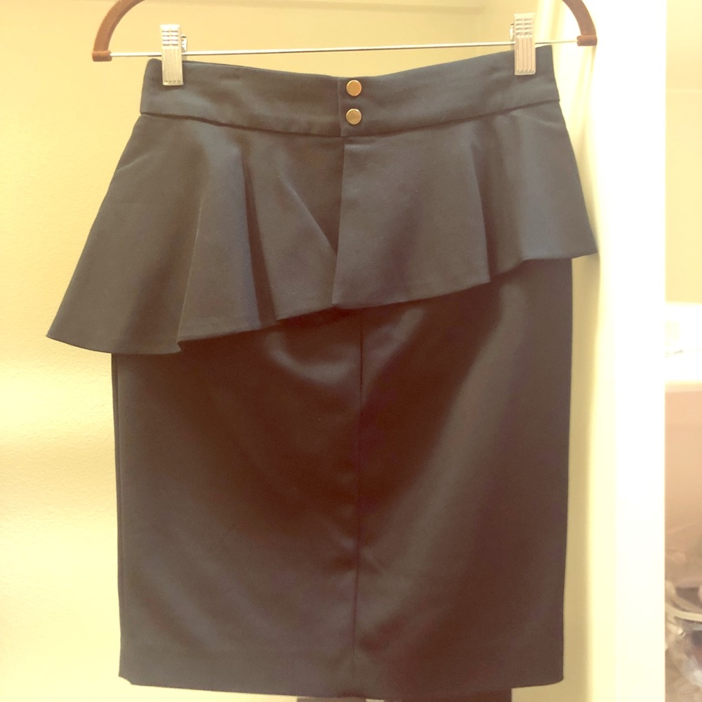 Black Zara skirt